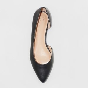 NWOT, never worn Black D’orsay ballet flats sz 7.5